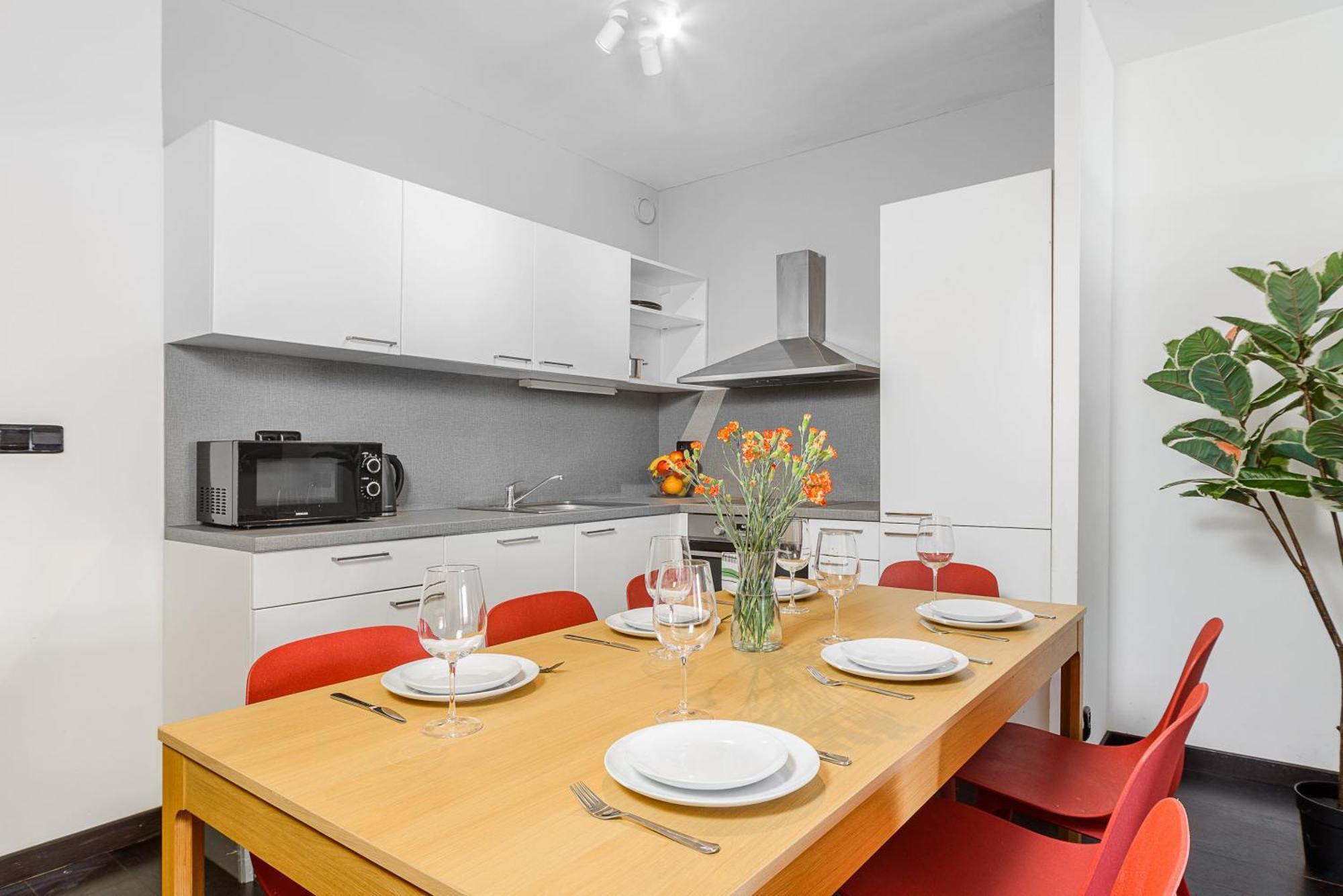 Spacious Apartments Near Karlin Square Прага Екстер'єр фото